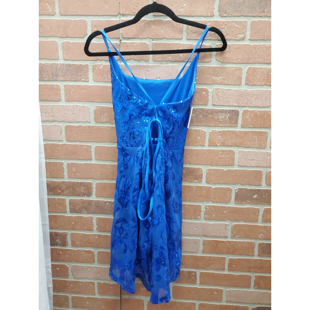 Blue Sequin Homecoming/Cocktail Dress. Size L. - Picture 3 of 6